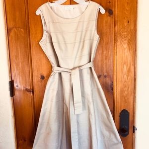 Calvin Klein - sleeveless, flare skirt